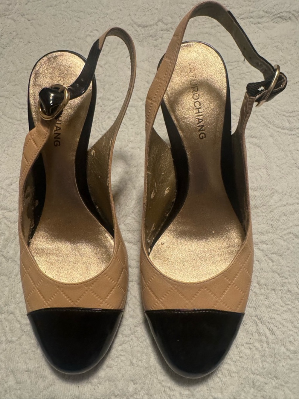 Arturo Chiang Beige and Black Two-Tone Slingback Pumps